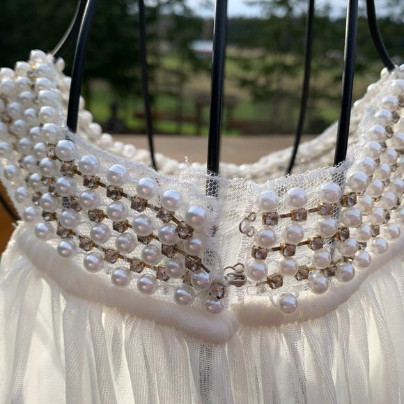 Juno Dress Collectio Ivory Lace Evening Gown - Picture 7 of 11